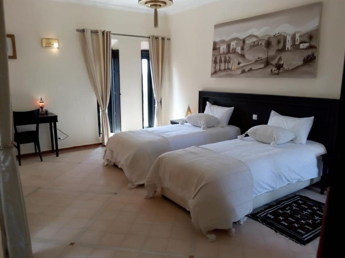 Le Petit Chateau Des Anges Ouled Bouzid Exterior photo