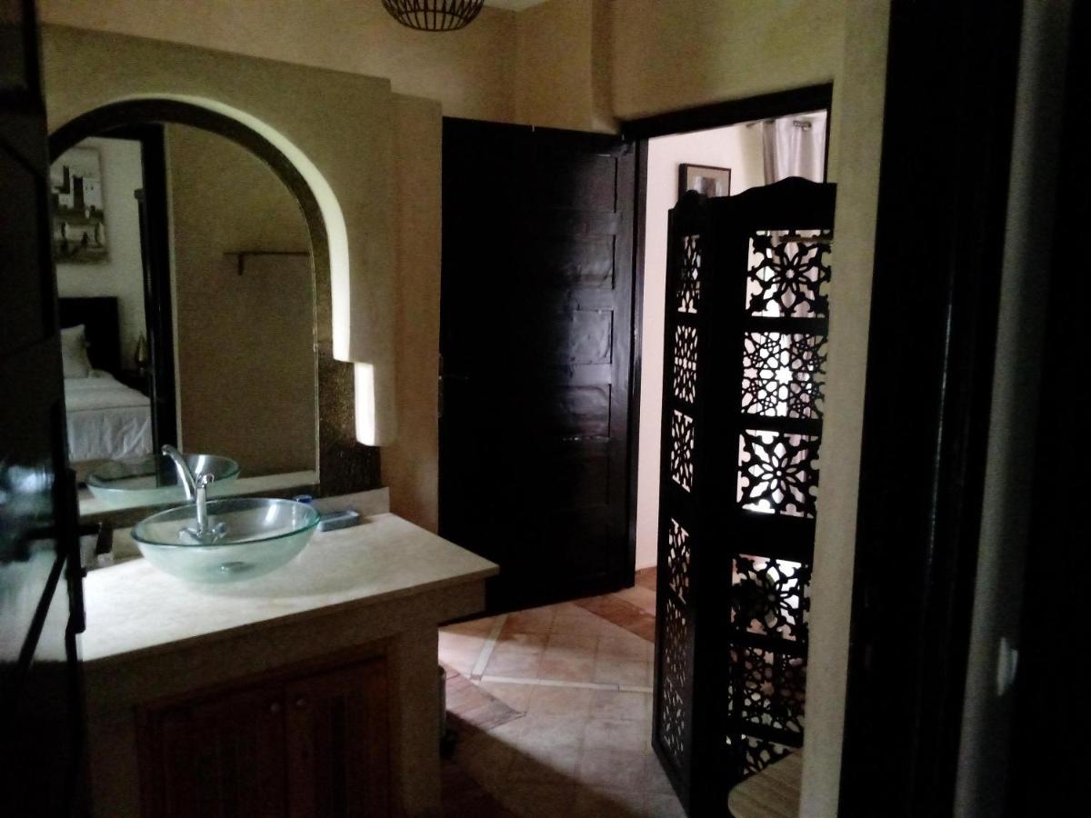 Le Petit Chateau Des Anges Ouled Bouzid Exterior photo
